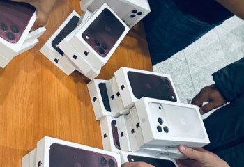 223 новых iPhone задержали в аэропорту Астаны