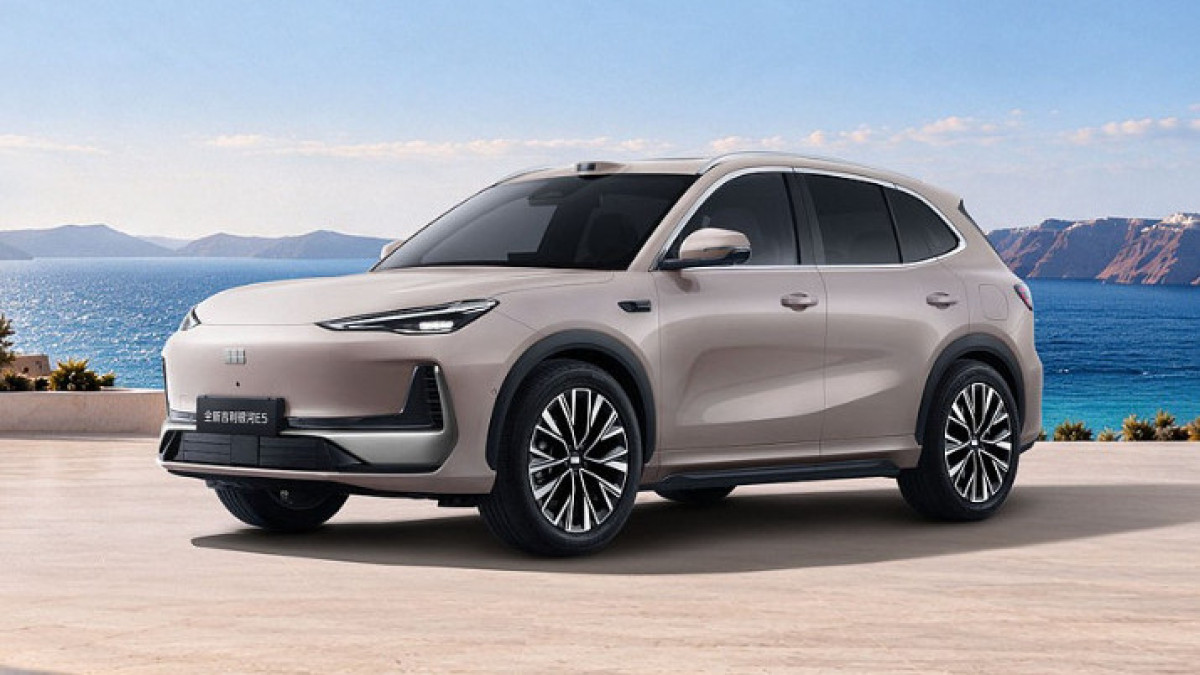 7,4 млн теңге: Geely Galaxy E5 электр кроссоверінің басты өзгерістері