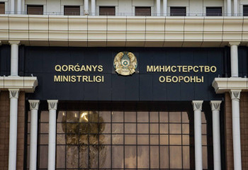 Саясаттанушы жаңа Қорғаныс министрінің тағайындалуына қатысты пікір білдірді