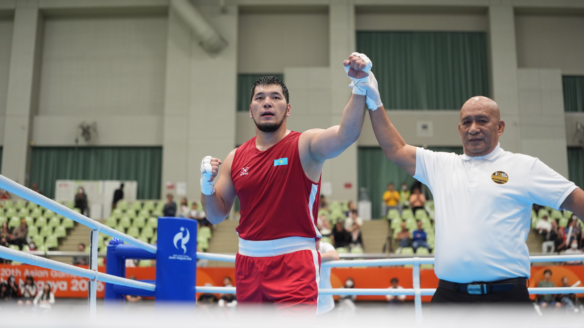 11-алтын медаль: Айбек Оралбай Азия ойындарының чемпионы атанды