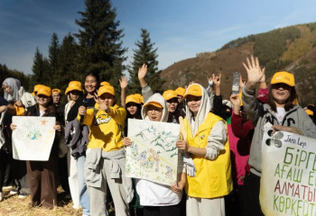 Almaty SuperSki: Көк-Жайлау Алматының тынысына айналады – тауда ағаш отырғызу акциясы өтті