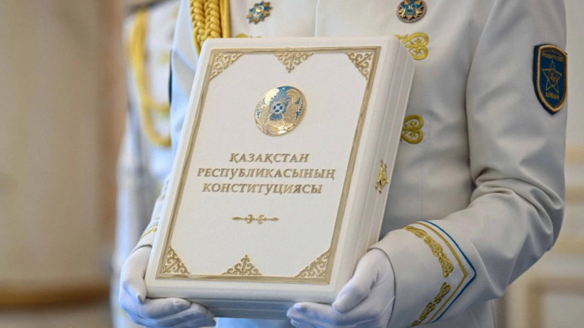 Өмір сүру құқығы: ежелгі дәуірден Қазақстан Конституциясына дейін