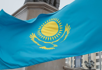 «Менің Қазақстаным»: жители столицы поздравляют страну с Днем Республики