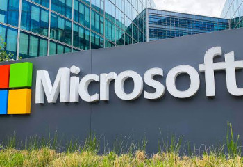 ЖИ басты себеп пе? Microsoft 60 мың қызметкеріне жұмыстан өз еркімен кетуді ұсынды