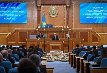 «Әр балаға тең мүмкіндік»: депутаттар жолдаудағы маңызды міндеттерді атады