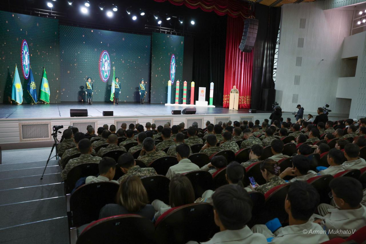 Астанада жас сарбаздарды шекара қызметіне шығарып салу рәсімі өтті