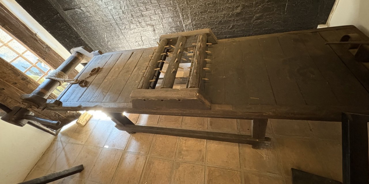 Как пытали людей в Средневековье: фоторепортаж из испанского музея средневековых орудий пыток