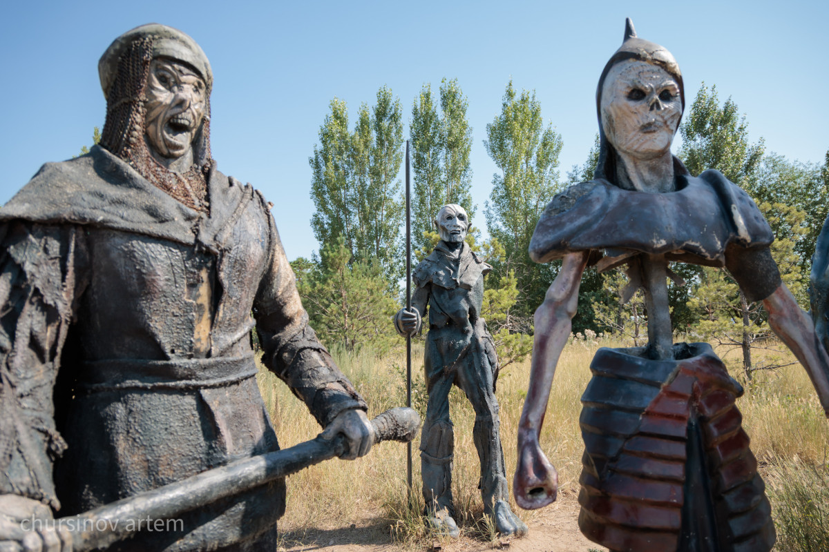 Фото: Ақ серуеншілер (White Walkers)
