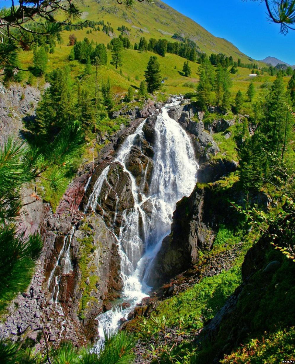 Фото: visiteast.kz / Көккөл сарқырамасы