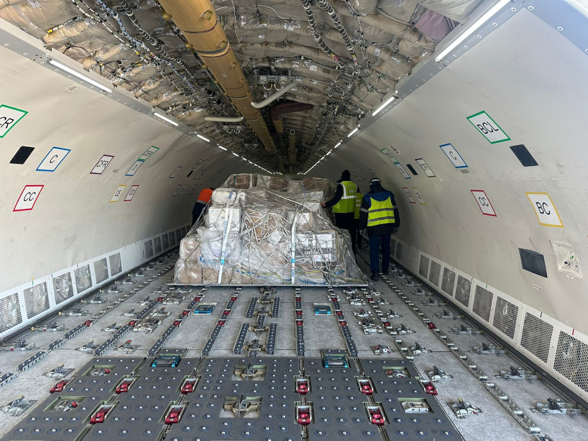 Свыше 11 тонн гумпомощи собрали актюбинцы для пострадавших в землетрясении в Турции