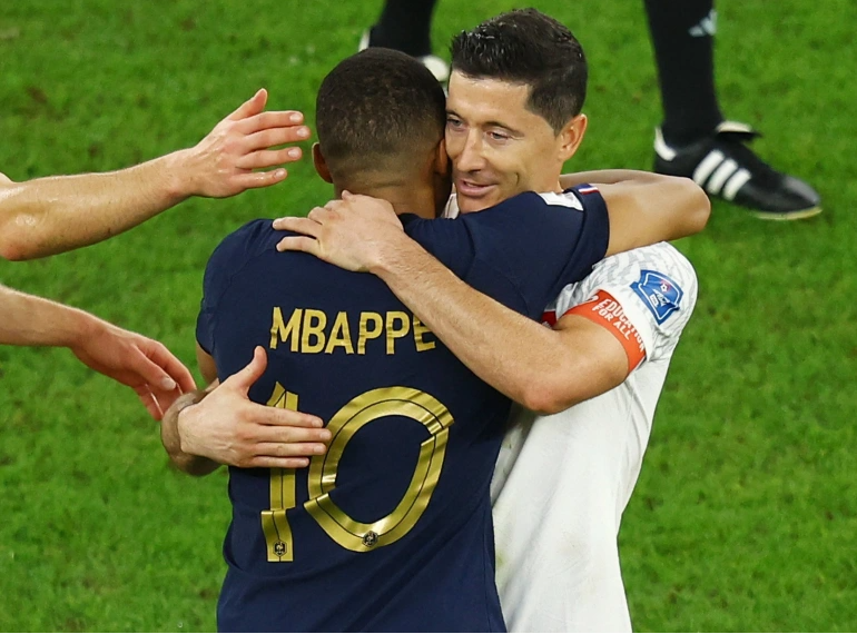 Франция и Англия вышли в четвертьфинал ЧМ-2022
