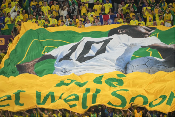 Бразилия посвятила победу легенде футбола Пеле