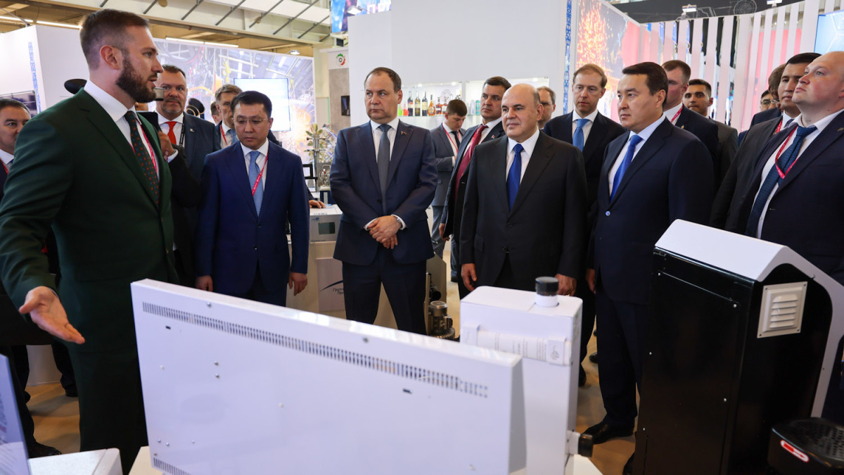 Казахстан на "Иннопром-2023" представили 250 компаний