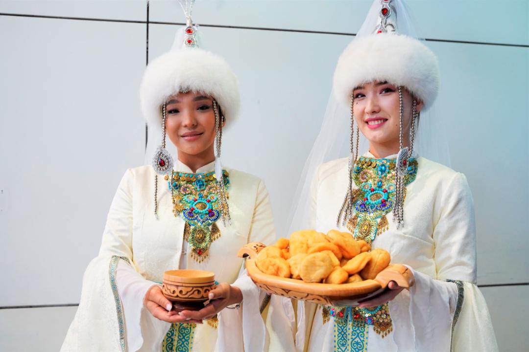 Как встречали казахстанских парадзюдоистов в Астане
