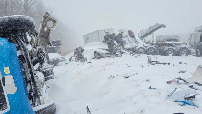 Снежная буря в США унесла жизни 19 человек