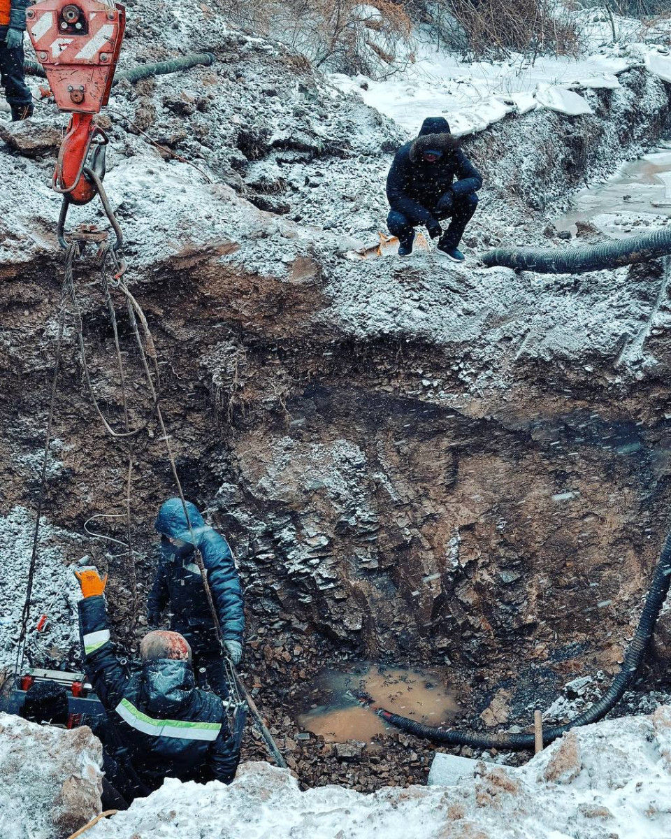 В Экибастузе продолжают устранять прследствия аварии на водопроводе