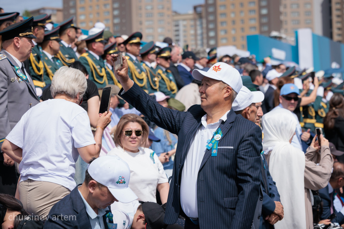 Астанадағы әскери шеру ел рухын көтерді