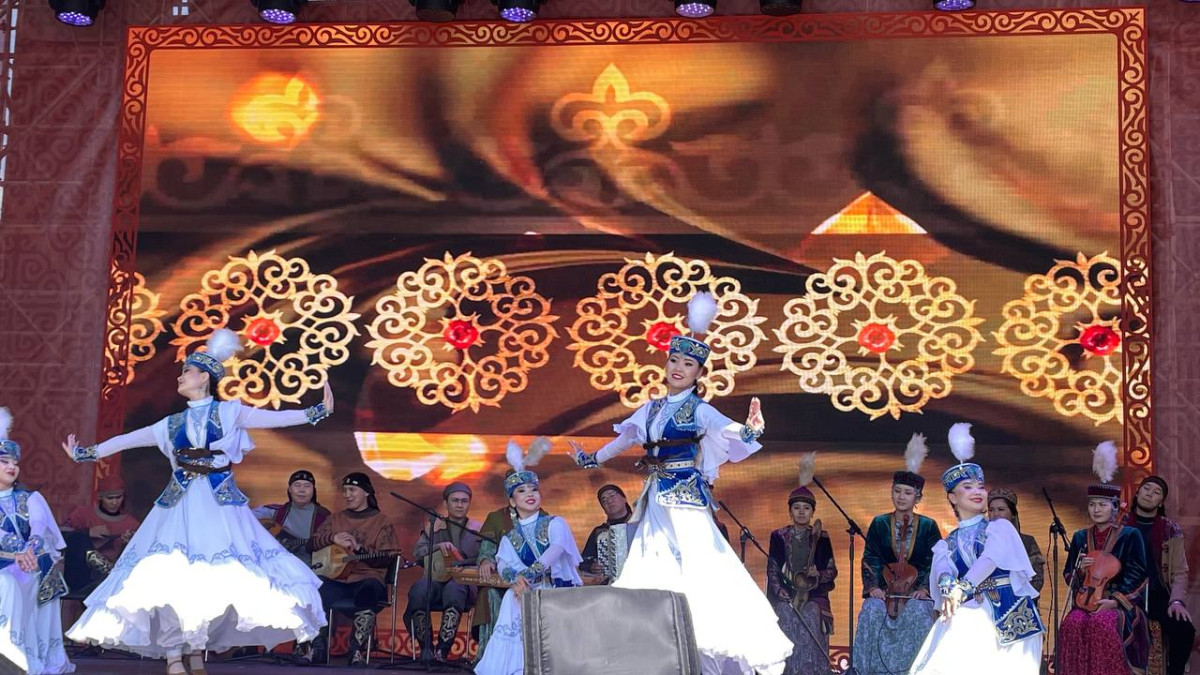 «BaiQymyz» ұлттық фестивалінде 30 тоннаға жуық қымыз ұсынылды