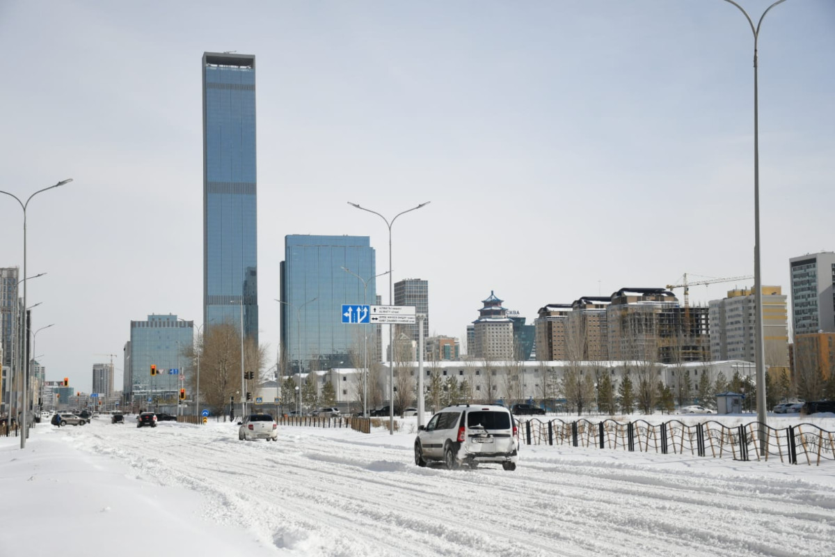 Фоторепортаж: көктемде қарға оранған Астана