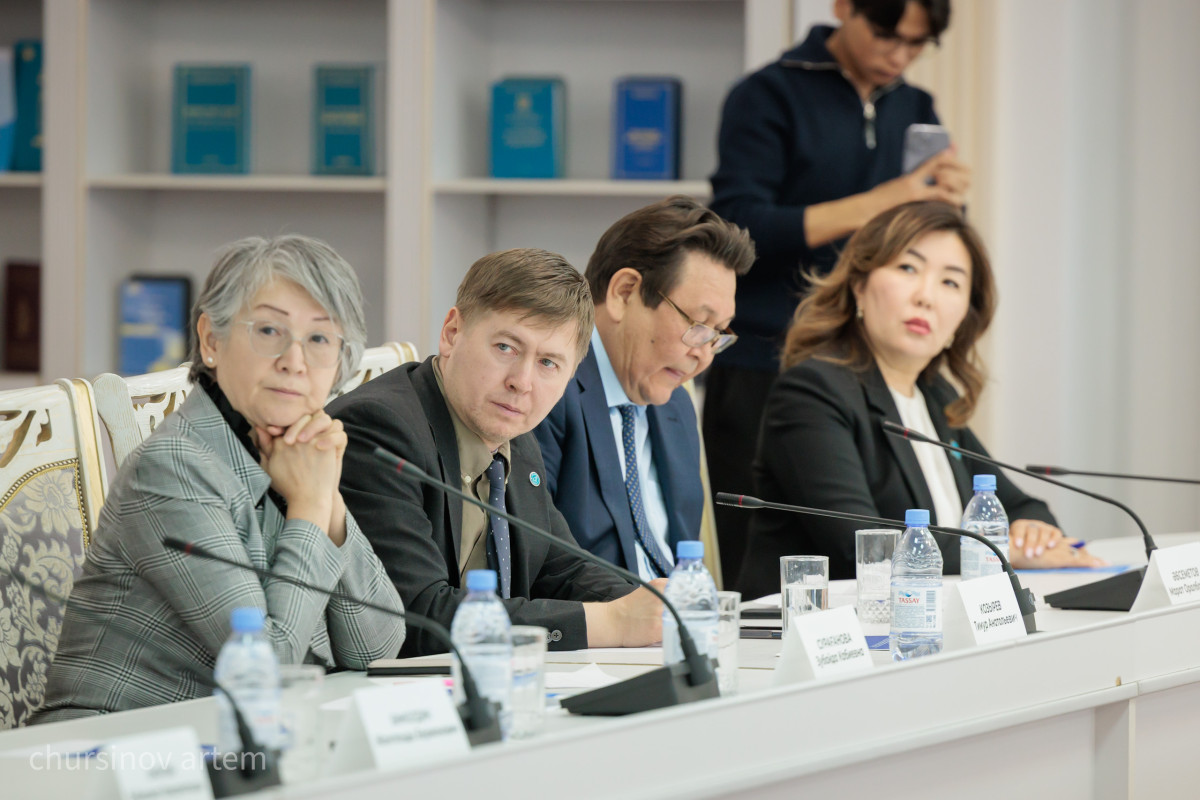 Ұлттық көзқарасты қалыптастыру қажет – депутат