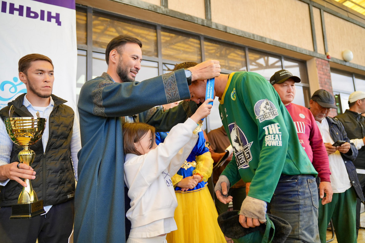 Жастар арасындағы көкпардан Жамбыл облысы чемпион атанды