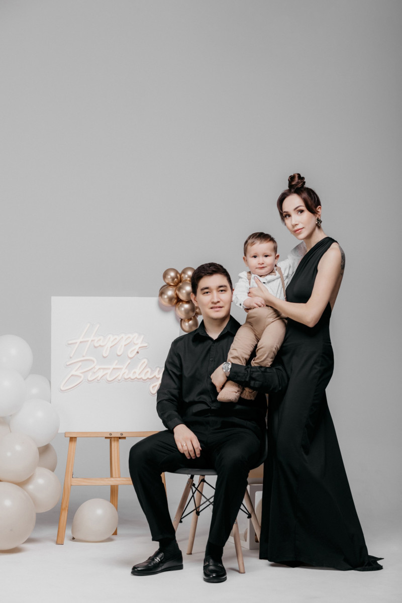 Желіде енесімен контент түсіретін келін