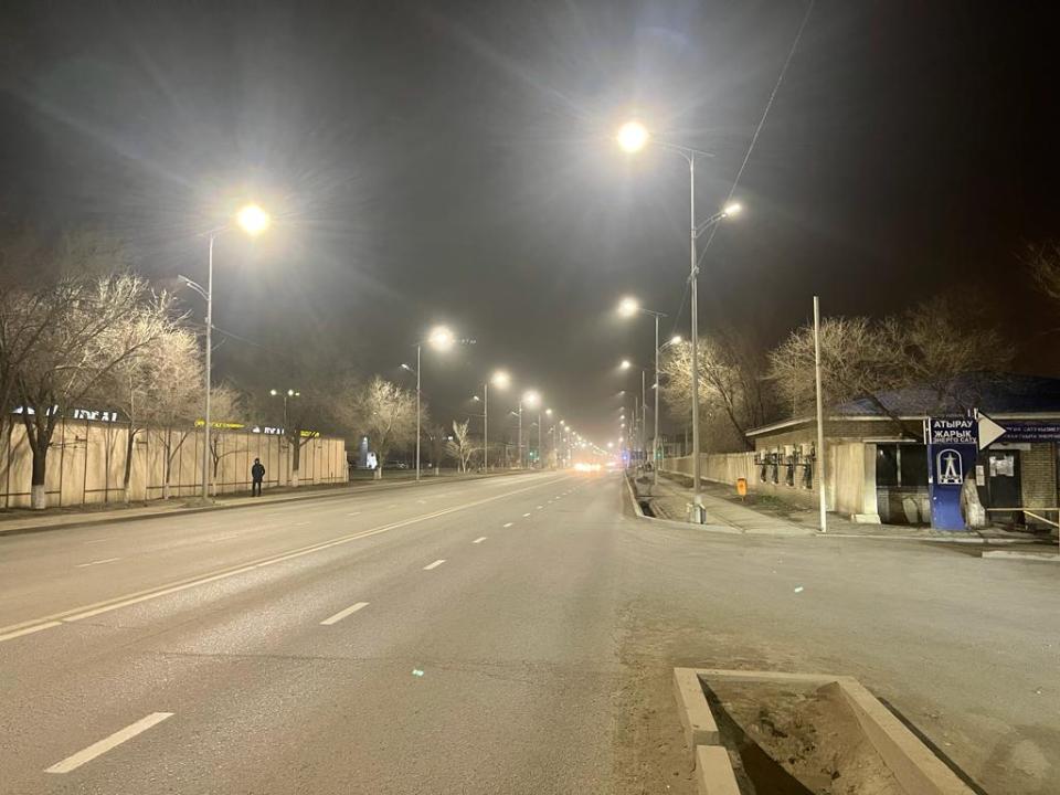 На 72 улицах Атырау появится освещение до конца года