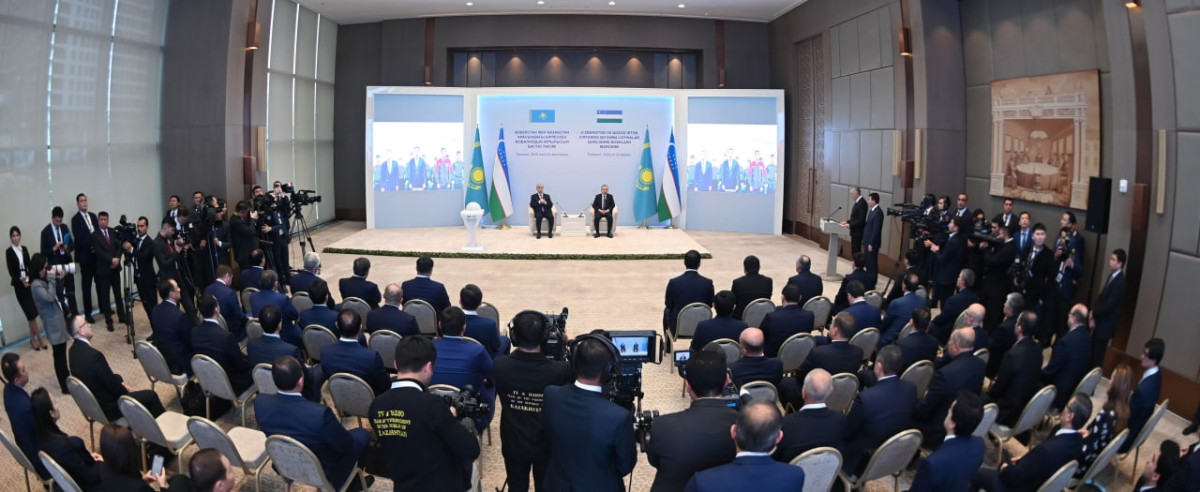 Президенты Казахстана и Узбекистана дали старт строительству совместных объектов