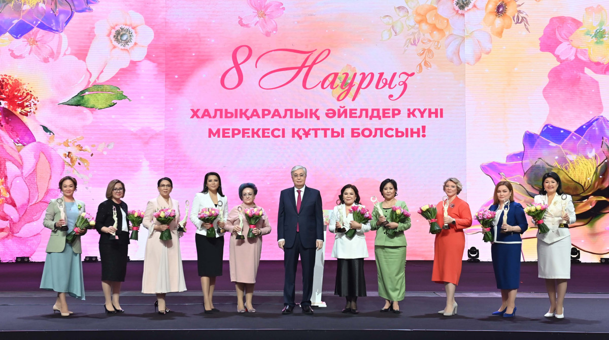 Президент принял участие в мероприятии посвященном Международному женскому дню