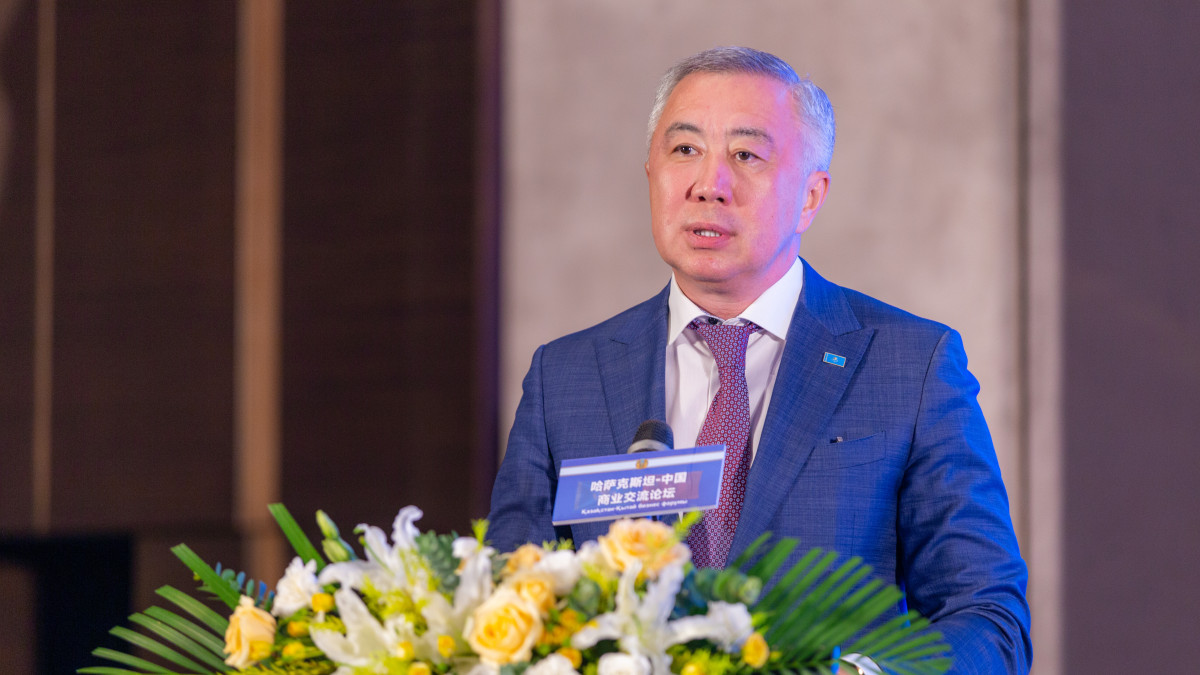 Первый казахстанско-китайский бизнес-форум прошел в Шэнчжэне