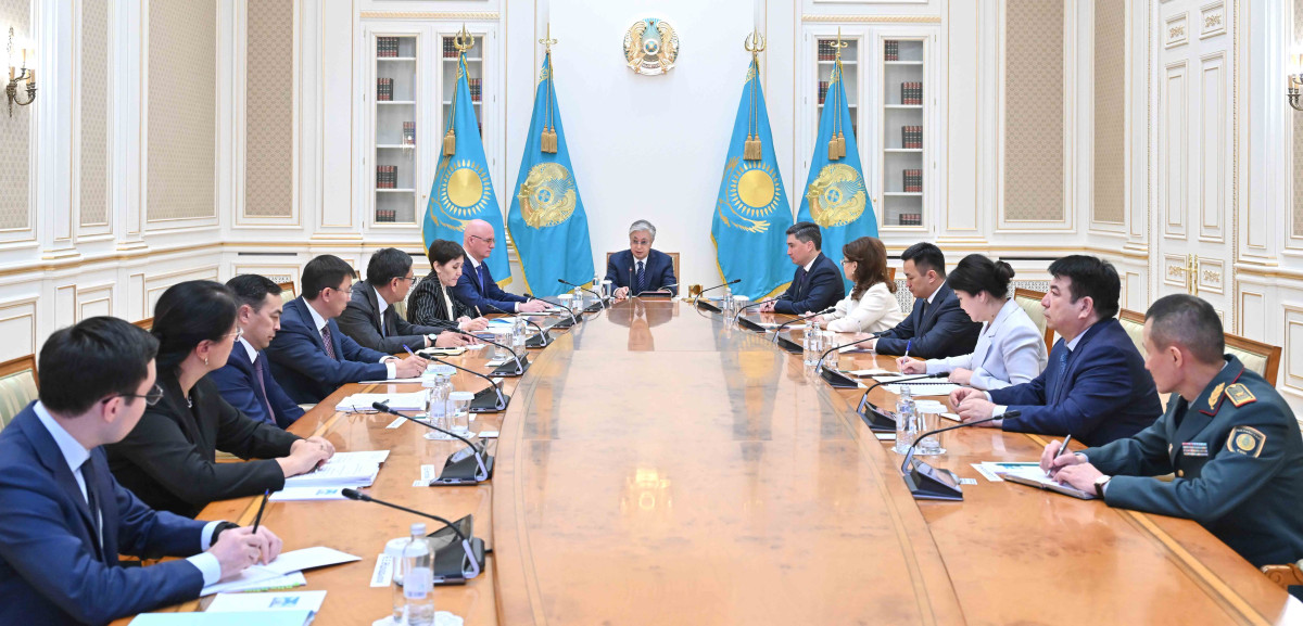 Как будет развиваться Алматы: Президент провел совещание в мегаполисе