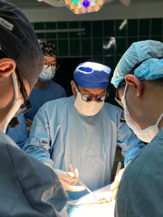 Донорскую почку пересадили пациентке при несовместимости типов крови казахстанские врачи
