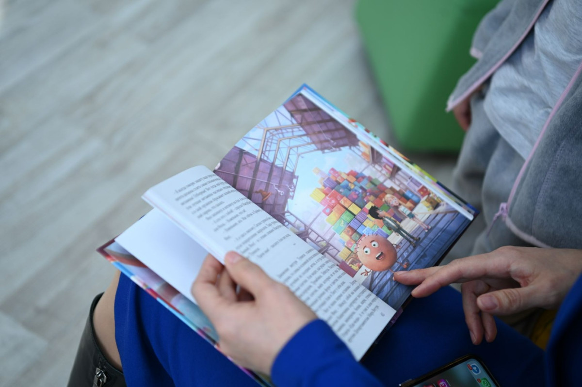 В Казахстане издали детскую книгу о детях с редким заболеванием гемофилия