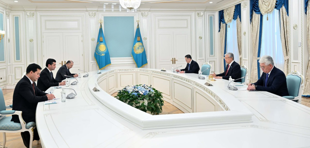 Токаев встретился с министром иностранных дел Узбекистана