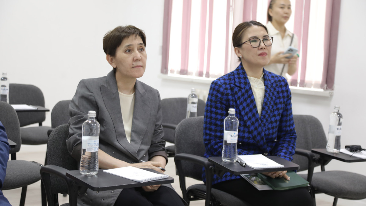 В «кузнице учителей Казахстана» побывала Тамара Дуйсенова
