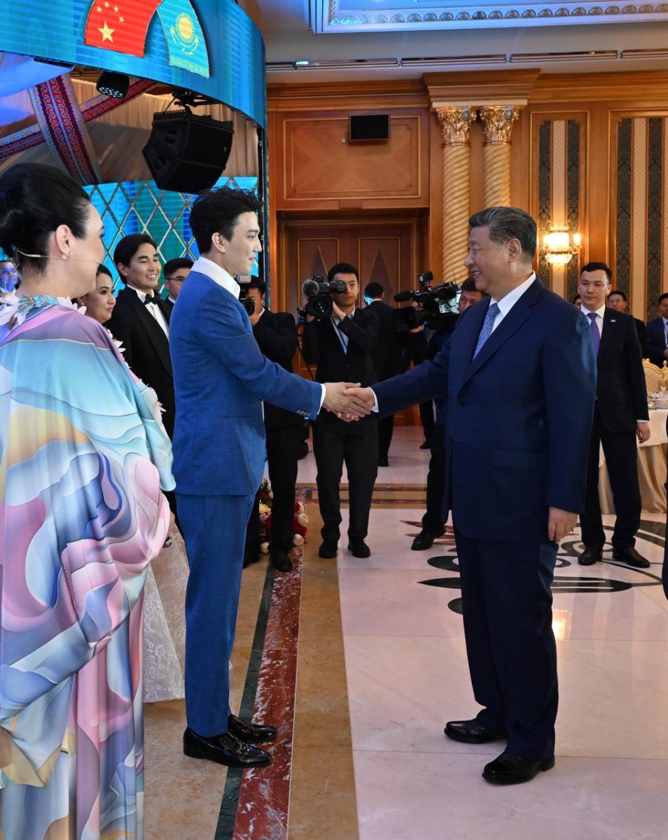 Димаш Кудайберген и Майра Мухамедкызы спели для глав Казахстана и Китая