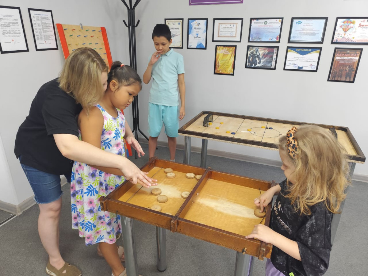 «У нас забывают о телефонах!». В Алматы открылся бесплатный клуб настольных спортивных игр «У нас забывают о телефонах!». В Алматы открылся бесплатный клуб настольных спортивных игр