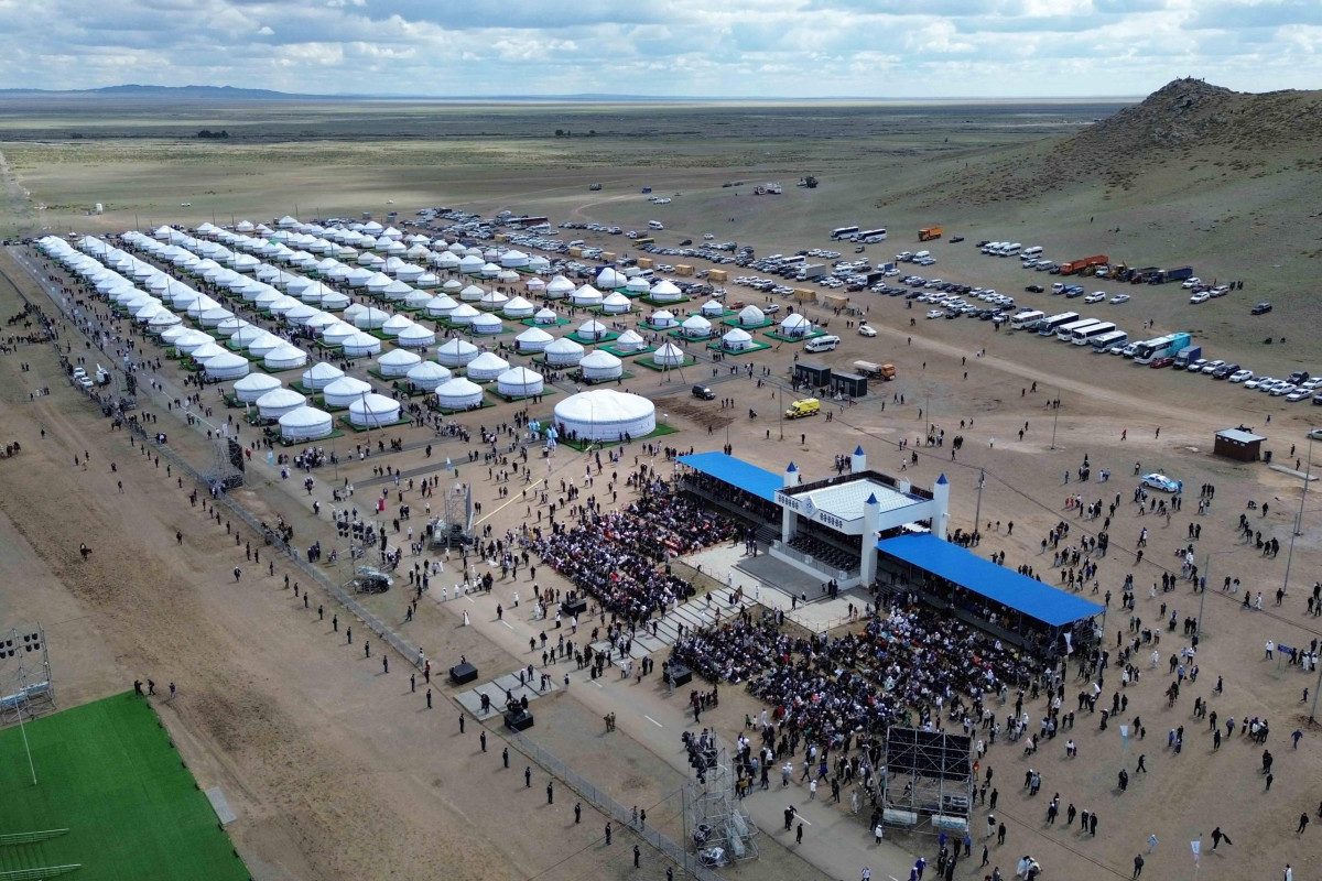 В этом году 180-летний юбилей Абая впервые отмечался в формате декады