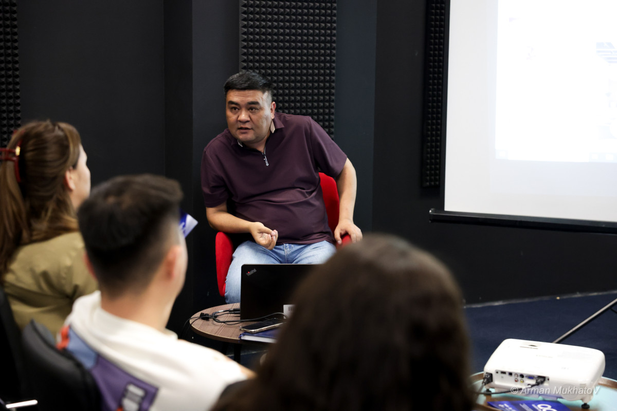 Журналистерге арналған жасанды интеллектті тиімді пайдалану тренингі өтті Журналистерге арналған жасанды интеллектті тиімді пайдалану тренингі өтті