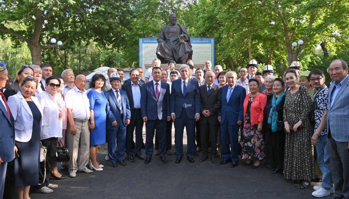 Әлемнің қай елдерінде Абай Құнанбаев атында көшелер мен ескерткіштер бар