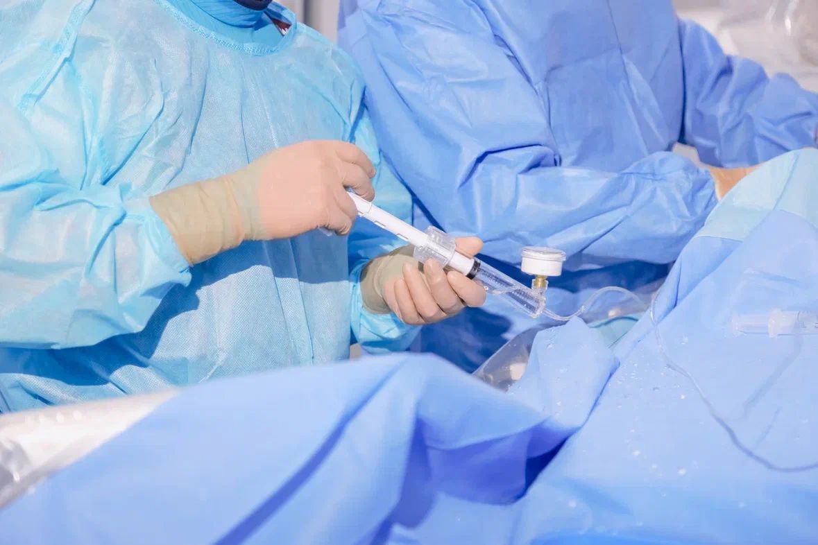 Белгілі нейрохирург Жамбылда бір күнде 8 күрделі операция жасады