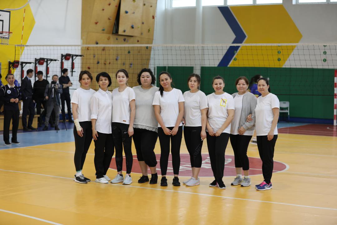 В министерствах прошли соревнования по волейболу среди женских команд