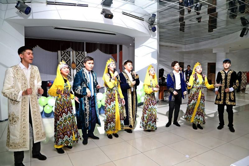 Карагандинские студенты представили традиции народов празднующих Наурыз