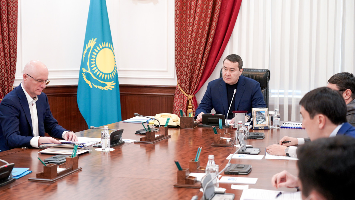 Развитие энергетической отрасли Казахстана обсудили в Правительстве
