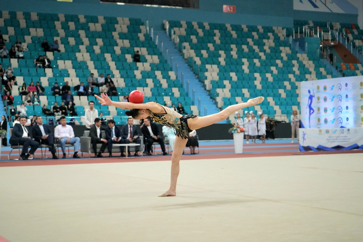 Сборная Шымкента стала лучшей на Спартакиаде по художественной гимнастике