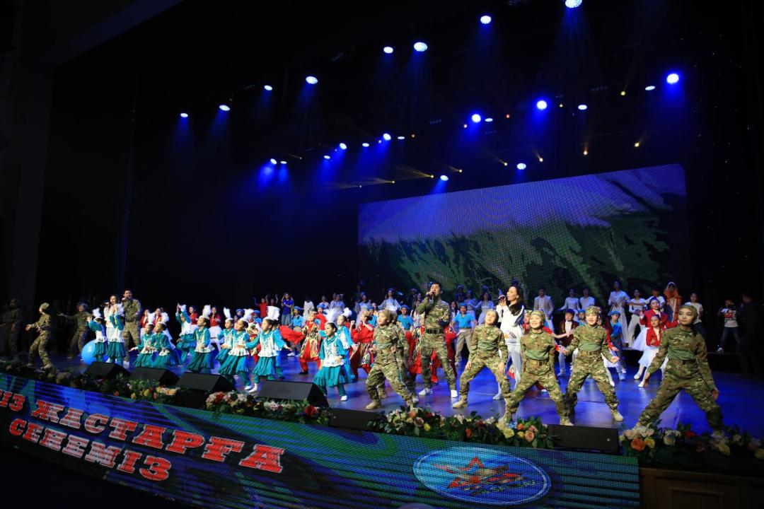 В Астане прошел концерт творческой студии детей военнослужащих