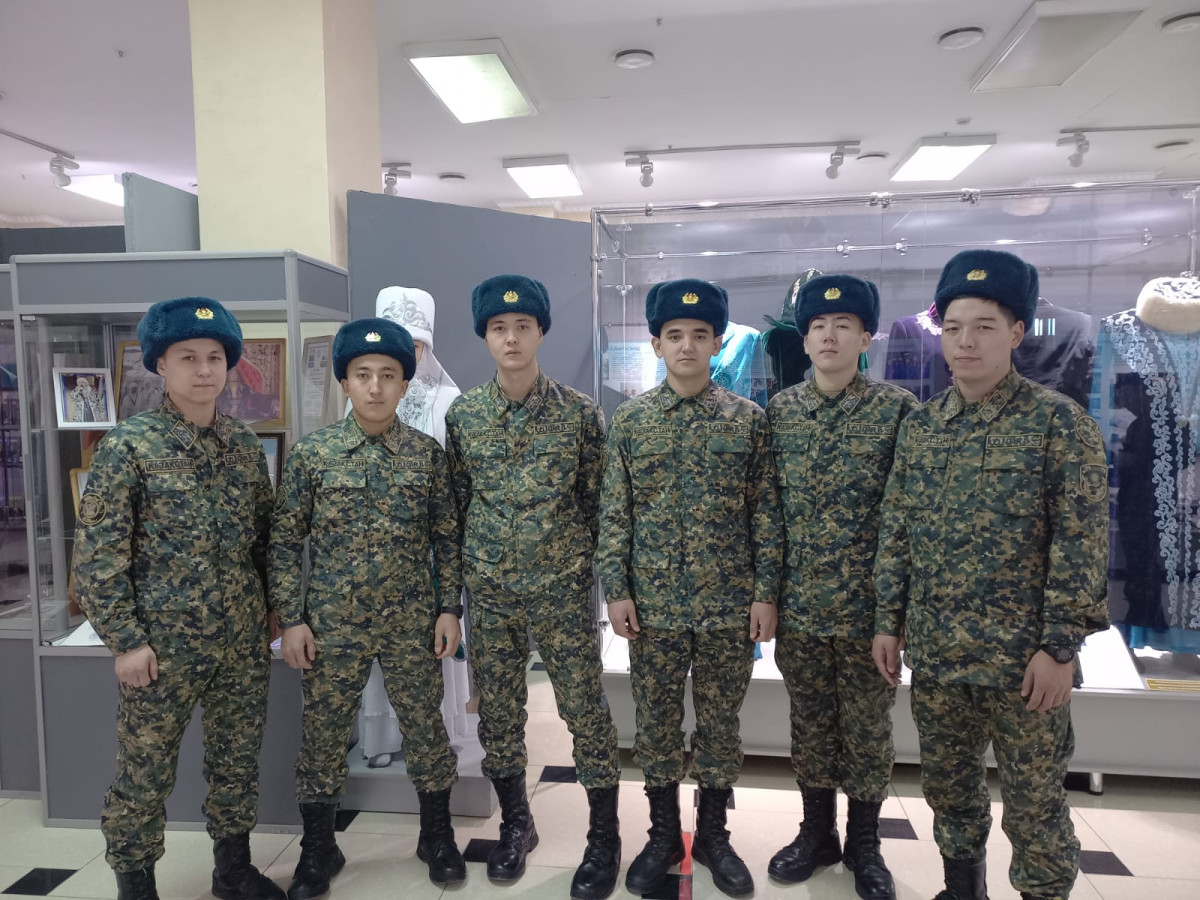 Әскерге шақырту алғанда бойымды қорқыныш биледі. Шымкенттегі 6698 бөлімнің сарбазымен сұхбат