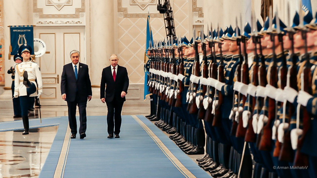 В резиденции «Акорда» торжественно встретили Владимира Путина