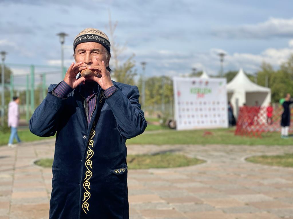 Все больше казахстанцев занимаются бегом на протезах