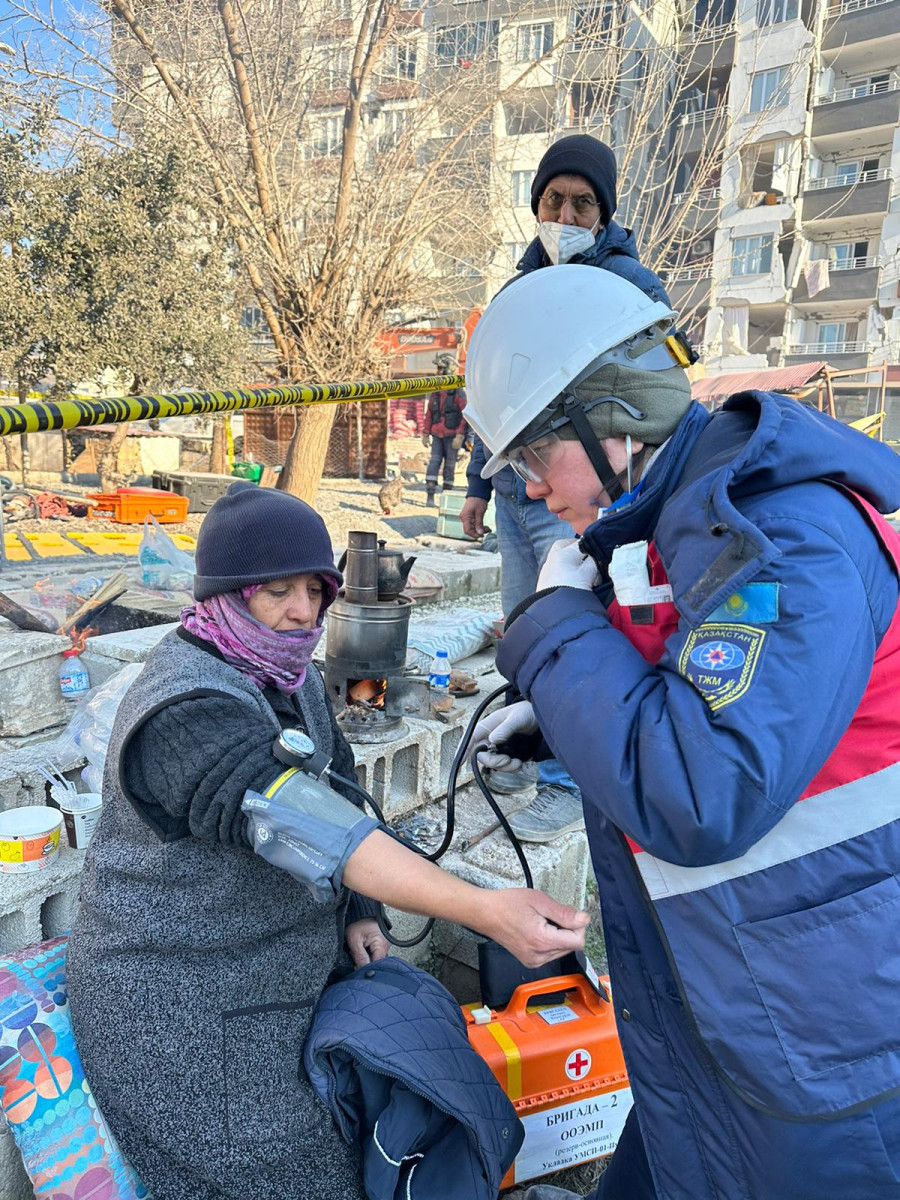 В Турции работали в спартанских условиях - врач-спасатель Алмагуль Алдабекова